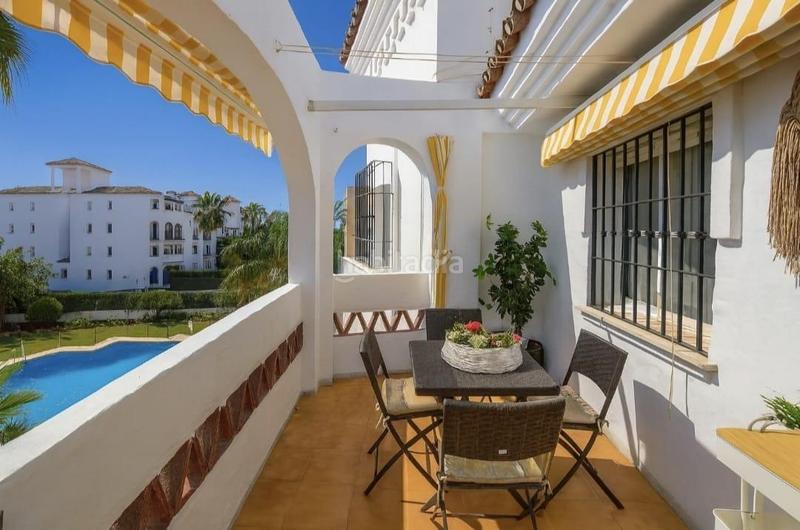 Foto 335cfaca-a41b-45fa-a1bd-540d68ef1b8f. Apartament amb piscina a Parque de la Paloma Benalmádena