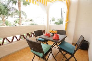 Appartement  Calle girasoles los. Fantástico piso en avenida de las palmeras  benalmádena