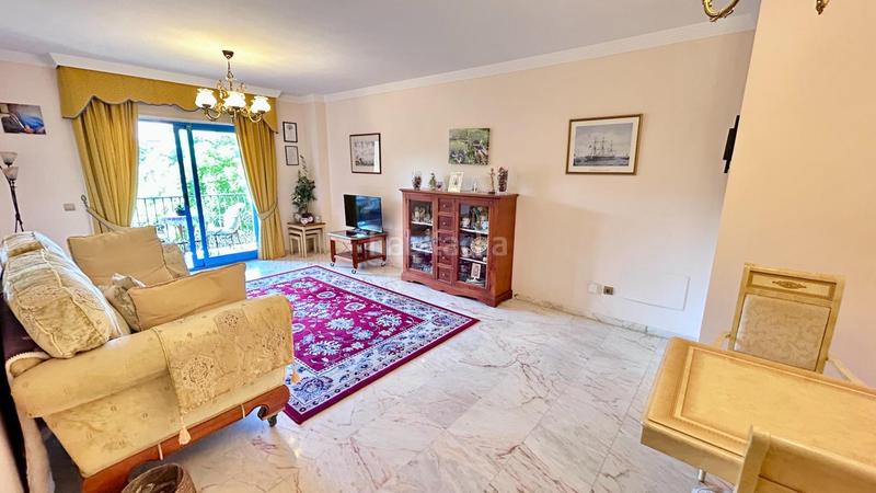 Foto 2b893806-a1c3-4960-90ad-9cecd88d7efa. Rez-de-chaussée avec parking piscine dans Zona Centro Comercial Torrequebrada Benalmádena