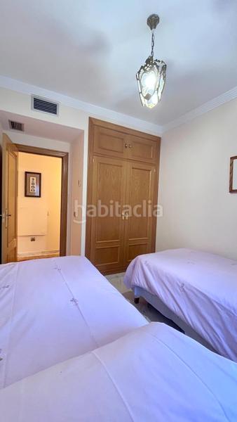 Foto 35d2c35b-3794-4dc5-bbd2-0a8c2f48e6ee. Rez-de-chaussée avec parking piscine dans Zona Centro Comercial Torrequebrada Benalmádena