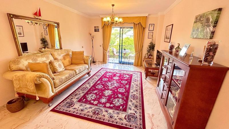 Foto 3fa44108-a012-40d8-88f8-698d9a482a5a. Rez-de-chaussée avec parking piscine dans Zona Centro Comercial Torrequebrada Benalmádena