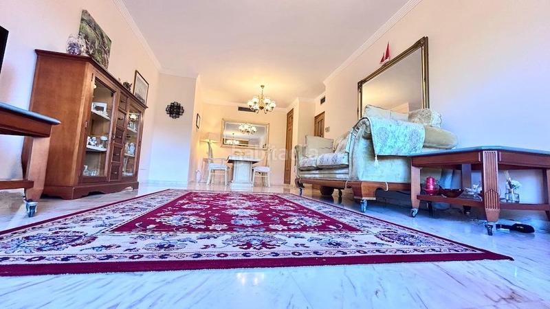 Foto a1184a3e-dbaa-4656-be90-e2ed6810ba0b. Rez-de-chaussée avec parking piscine dans Zona Centro Comercial Torrequebrada Benalmádena