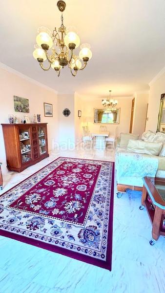 Foto a25a8f3c-4ec6-4717-adbb-78c1df5385ab. Rez-de-chaussée avec parking piscine dans Zona Centro Comercial Torrequebrada Benalmádena