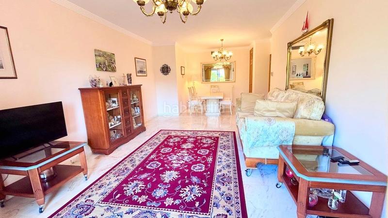 Foto bc90ccaa-3c63-40ac-9cf9-ab213e3fbdb7. Rez-de-chaussée avec parking piscine dans Zona Centro Comercial Torrequebrada Benalmádena