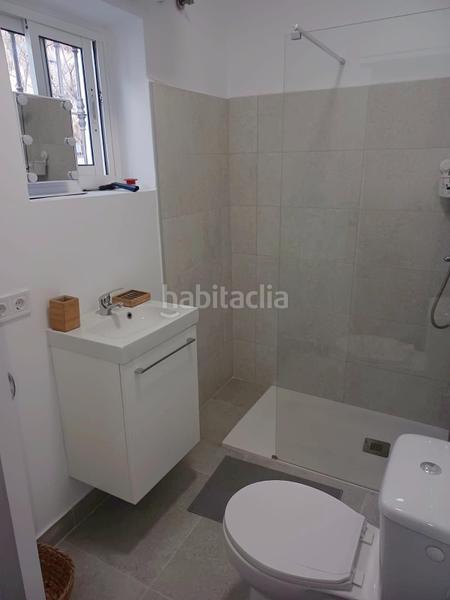 Foto 80ec8aaa-5a0d-4205-b855-6dd762799c7a. Apartamento  totalmente reformado en pleno centro alta rentabilidad garantizada en Fuengirola