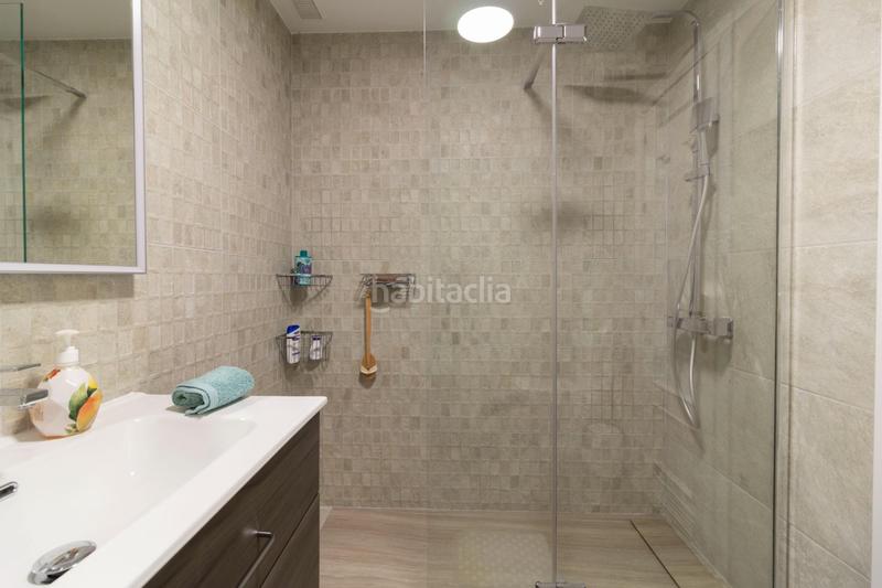 Foto 6ec77970-7b29-47ce-8ab1-aad2539bf629. Pis amb aparcament piscina a Zona Centro Comercial Torrequebrada Benalmádena