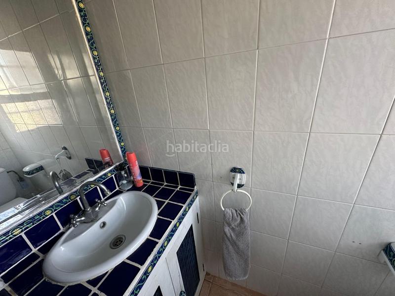 Foto 526f21ef-e58e-400e-952b-5e2e17bf7d1e. Casa aparellada amb piscina a El Faro de Calaburra - Chaparral Mijas