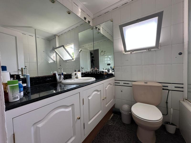 Foto 57ff56b1-e19d-4c95-bcce-dadde5f8442d. Casa aparellada amb piscina a El Faro de Calaburra - Chaparral Mijas