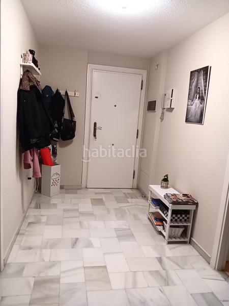 Foto 5e0dc687-6b3e-4822-b6f0-ddd0a62f1a02. Piso bonito y luminoso piso en las lagunas en Los Ríos Mijas