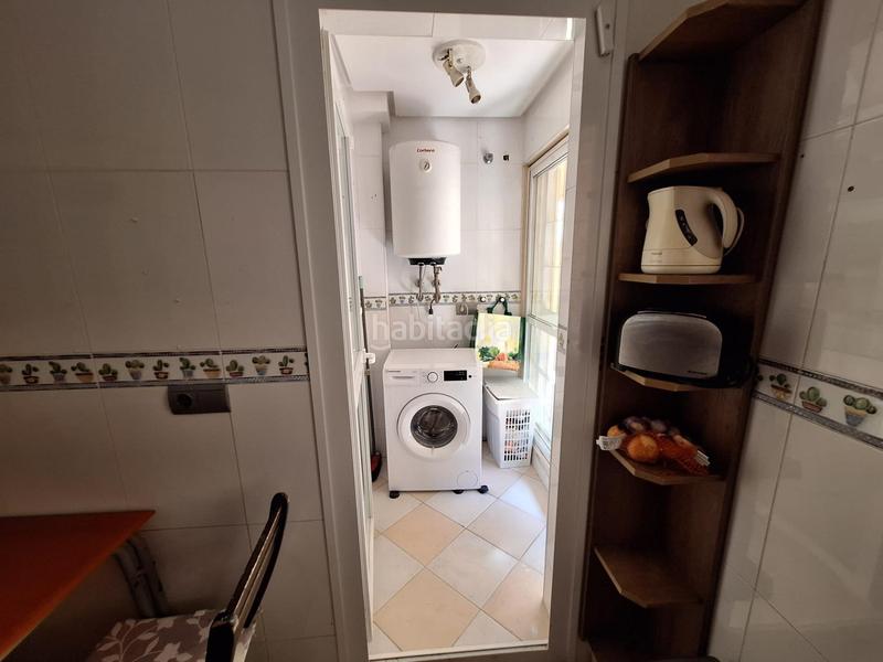 Foto 382b4fc1-67f3-469e-8e03-a54497ea8d13. Location appartement avec parking dans Zona Centro Comercial Torrequebrada Benalmádena