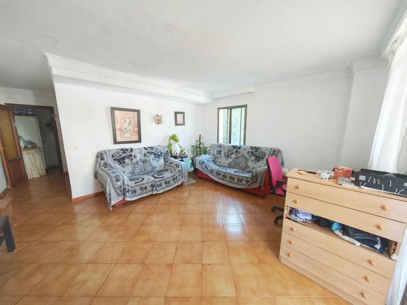 Foto f63a56f6-00a9-4bb6-a193-f58809479a94. Apartment with parking pool in Torreblanca del Sol Fuengirola