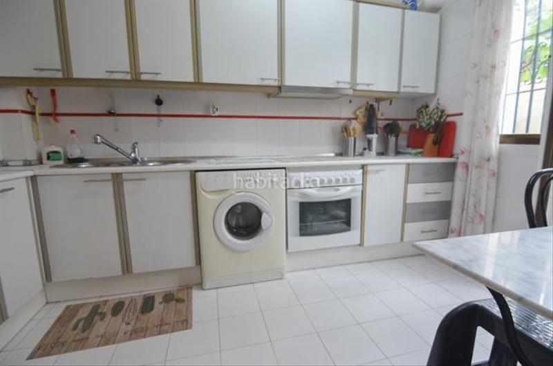 Foto 81d348d7-c911-4e27-814e-f518e633a699. Duplex with parking pool in Parque de la Paloma Benalmádena