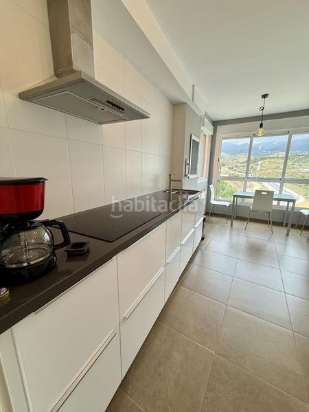 Foto 530e298c-a5d2-4442-a2d8-2d4c1b7a0d56. Pis amb aparcament piscina a Los Pacos Fuengirola