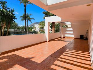 Appartamento  Calle de la camelia. Maravilloso apartamento en la costa del sol