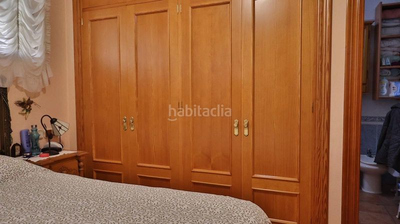 Foto 3198c439-b223-4de7-ba0f-21b35fef23e7. Casa aparellada amb aparcament piscina a Guadalmar Málaga