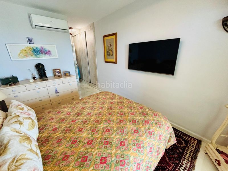 Foto 146004ba-d89c-41ae-80a1-c95bc29c0a70. Apartament amb calefacció aparcament piscina a El Faro de Calaburra - Chaparral Mijas
