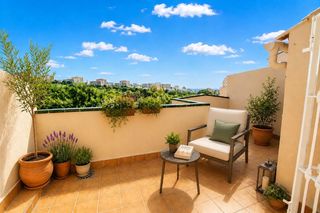 Penthouse  Avenida gandhi. Atico duplex en parque la paloma vistas al mar