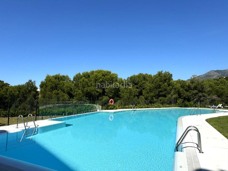 Foto cea92936-cd61-4688-a47a-393465cb503b. Pis amb calefacció aparcament piscina a El Higuerón Fuengirola