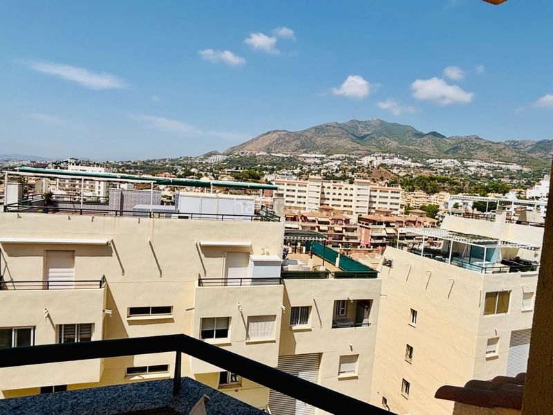Foto 8cf76ce7-c24a-461c-a5d4-708eeec7570d. Àtic amb aparcament piscina a Zona Centro Comercial Torrequebrada Benalmádena