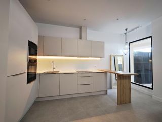 Planta baja  Paseo. Excepcional planta baja en doña sofia 2 dormitorios, 2 baños jun