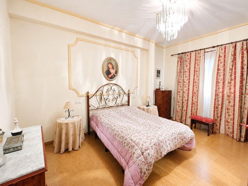 Foto 5303077d-e96c-4bc8-8089-2e7de7e5eba9. Chalet casa con gran potencial en Martiricos - La Roca - La Rosaleda Málaga