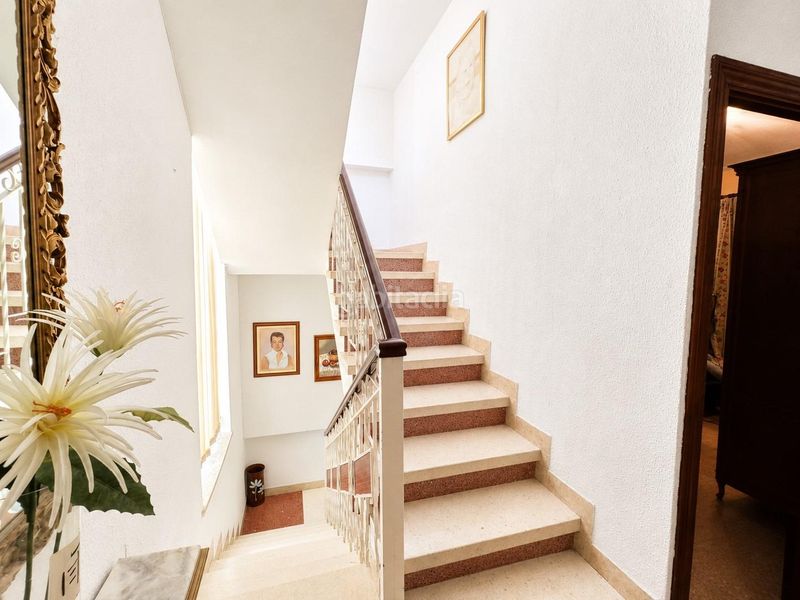 Foto a21f2bda-9ce1-4757-9b23-96cfc61cd874. Chalet casa con gran potencial en Martiricos - La Roca - La Rosaleda Málaga
