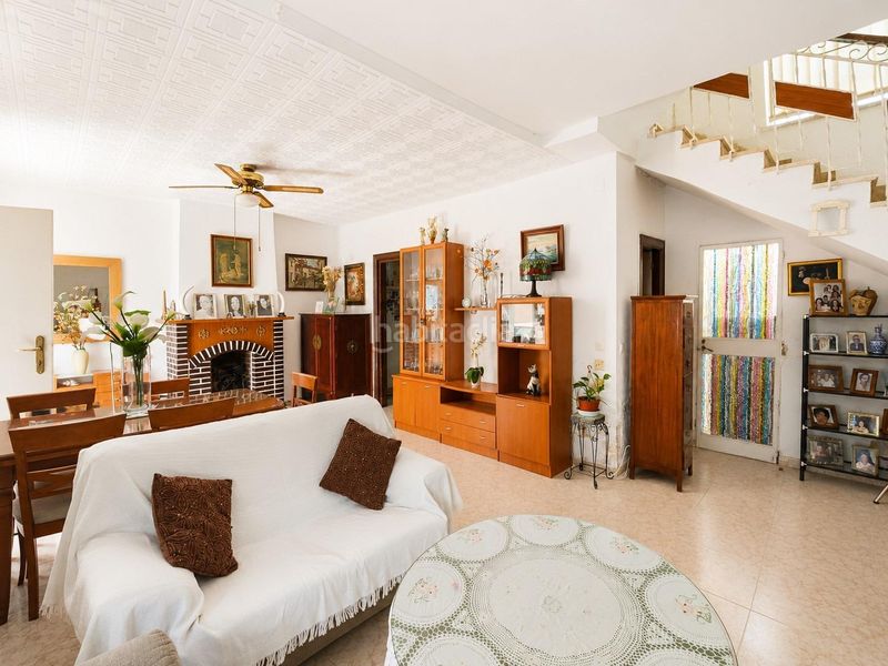Foto ce3d73b2-826e-4717-85b2-85cc72756b0f. Chalet casa con gran potencial en Martiricos - La Roca - La Rosaleda Málaga