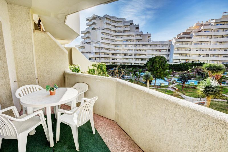 Foto 4d5a0188-479e-49be-922e-938dc878d7e7. Estudio en parque del estudio suite en benal beach con terraza y sol de tarde en Benalmádena