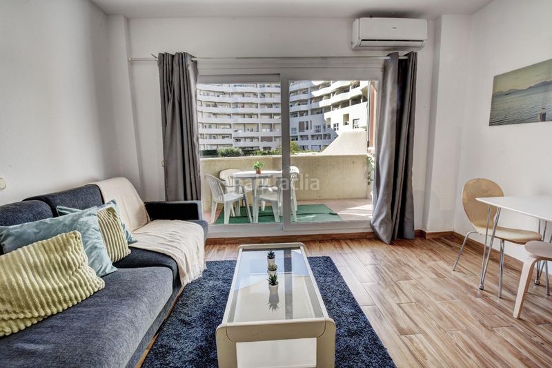 Foto bbca3613-f3df-4b00-a798-6e85c92a81e0. Estudio en parque del estudio suite en benal beach con terraza y sol de tarde en Benalmádena