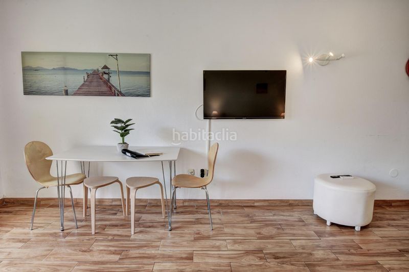 Foto d8f9965c-4df8-4375-b1c7-ee2c57bd5916. Estudio en parque del estudio suite en benal beach con terraza y sol de tarde en Benalmádena