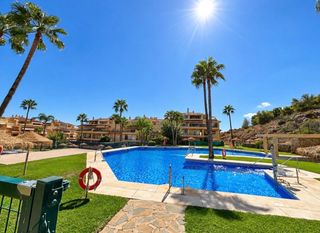 Planta baixa  Juan rosa mateo. Estupendo piso 4 dormitorios planta baja con grandes terrazas en
