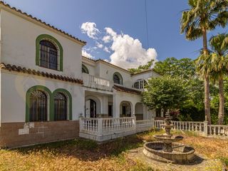 Chalet in Arcos de la Frontera. Exclusivo chalet en el santiscal espacio, privacidad y un entorn