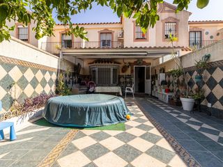 Casa adossada a Parque Atlántico - Ronda este. Tu próximo hogar te está esperando y viene con todo!