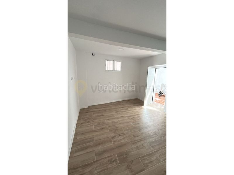 Foto 4213bd4a-8f23-4855-a11c-383cf2abc996. Pis a Centro Jerez de la Frontera