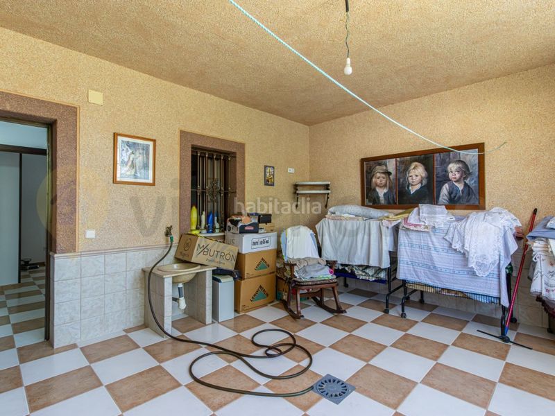 Foto 4dd01774-911c-4a5d-8d44-98aae5a28835. Casa amb aparcament a Paterna de Rivera