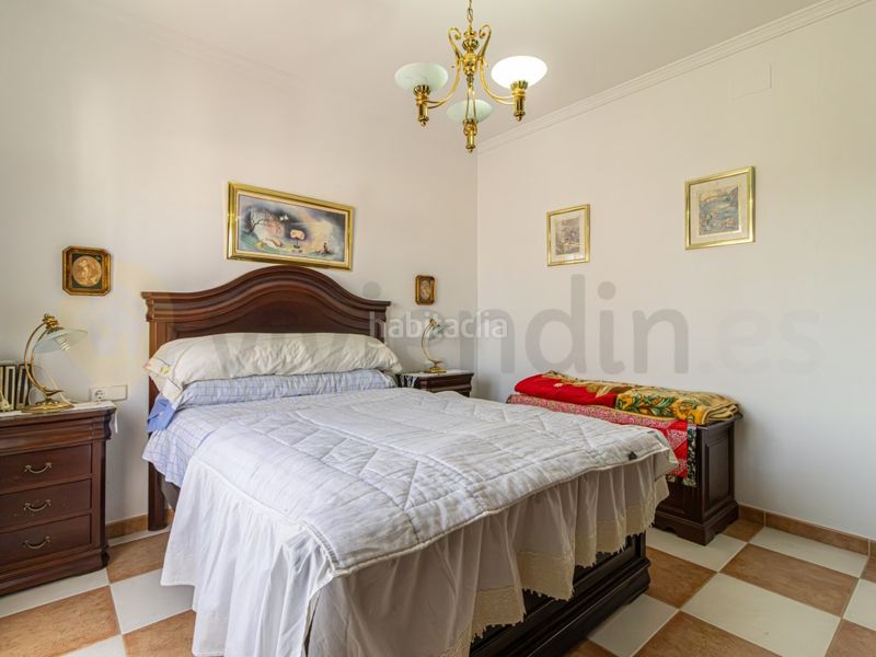 Foto d2bdbfda-9d91-42d8-8543-eba42c4b077b. Casa amb aparcament a Paterna de Rivera