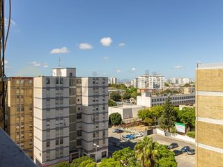 Flat in La Plata. Piso en venta en alvaz nuñez de vaca