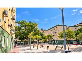 Appartement  Plaza de algar. Vivienda tu propio negocio en las granja totalmente reformado