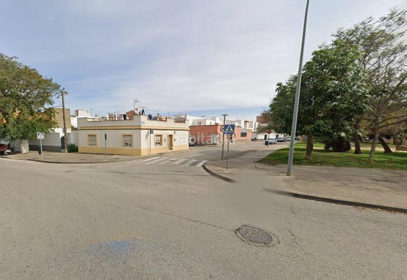 Foto b65a83f7-5a10-4ad9-8b6d-22bc3b3d0eba. Local comercial magnífico local en san enrique en Jerez de la Frontera
