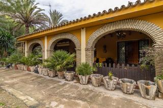Xalet en El Retiro - La Vid. Magnfica vivienda en la cartuja