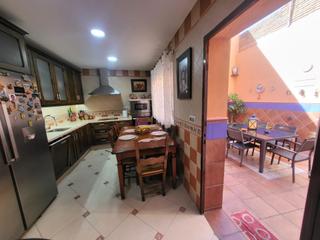 Casa en Caballero Bonald-S. Jos Obrero-Guadalcacn. Magnfica vivienda