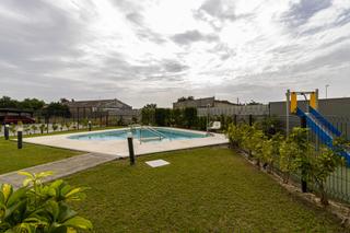 Pis a Parque Atlántico - Ronda este. Estupenda en urbanización privada en avenida juan carlos i