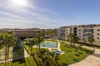 Pis a Chapín - Campus Universitario - Navinco. Magnífica vivienda en edificio roma