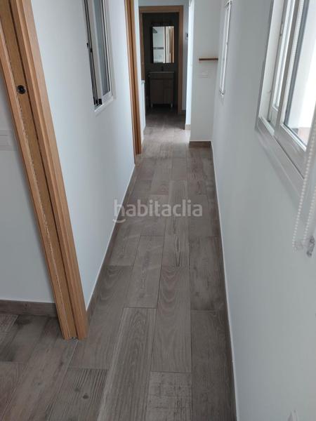 Foto 3b022dd5-d9d0-41df-bff7-83061e2f6f0c. Alquiler piso alquiler temporal en Centro - La Costilla Rota