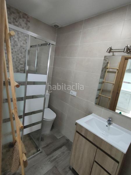 Foto b49f0fd7-b425-4d8b-aacb-ac1a673e1be0. Alquiler piso alquiler temporal en Centro - La Costilla Rota
