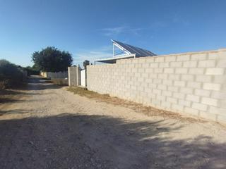 Terreny residencial a Núcleo urbano. Magnífica parcela rústica con escrituras en chiclana