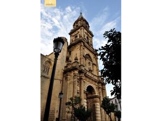 Aparcament cotxe a Centro. Garaje san miguel