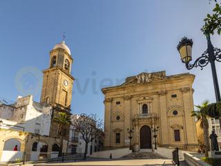 Casa a Núcleo urbano. Encantadora casa en pleno centro de chiclana de la frontera