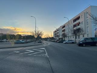 Lloguer Local Comercial a Chapín - Campus Universitario - Navinco. Magnífico local en alquiler en chapín