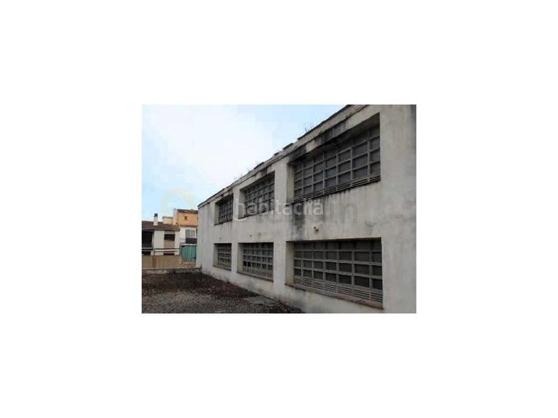 Foto 94c0a01c-5038-472e-b152-9e92eebf73d7. Edifici a Taialà - Germans Sabat Girona